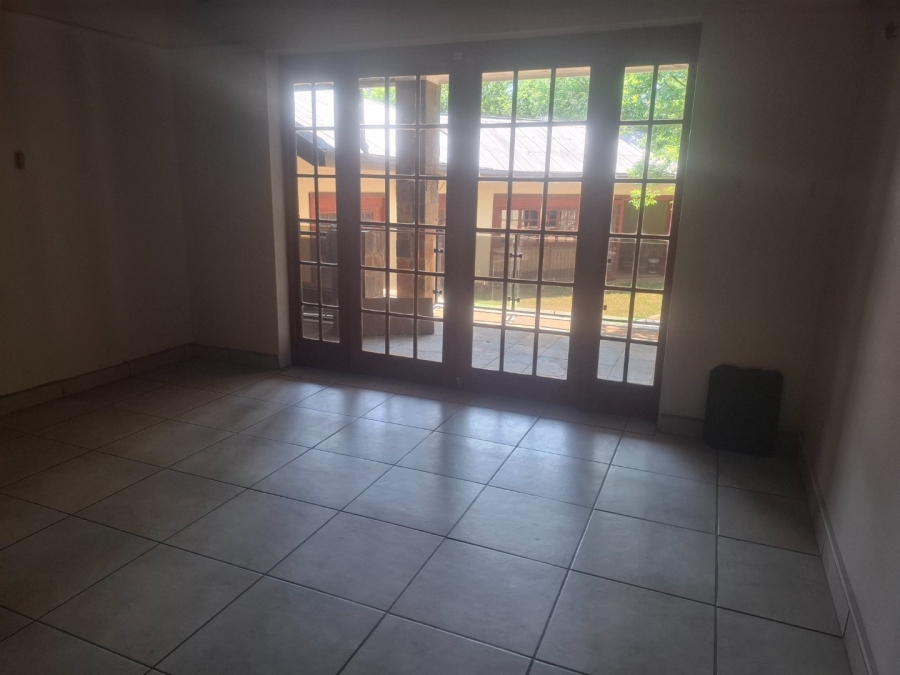 To Let 4 Bedroom Property for Rent in Suidrand Free State